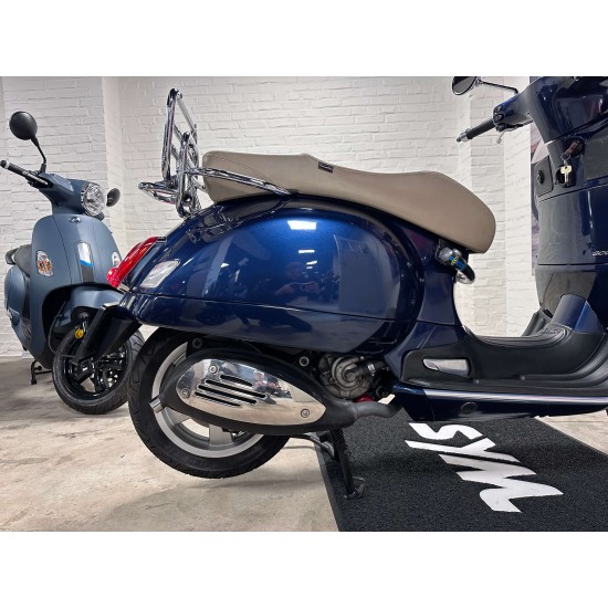 Vespa GTS Super 300