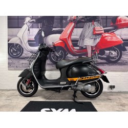 Vespa GTS Super Sport 300