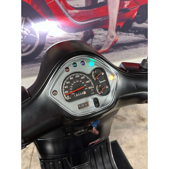 Vespa GTS Super Sport 300