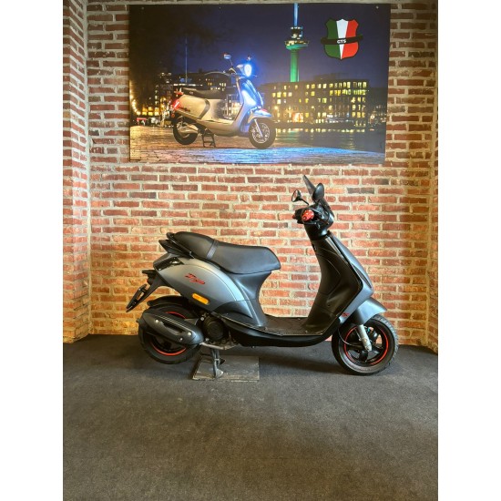 Piaggio Zip