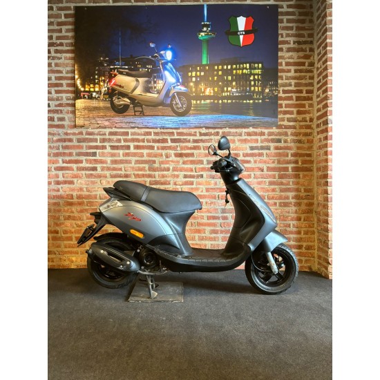 Piaggio Zip