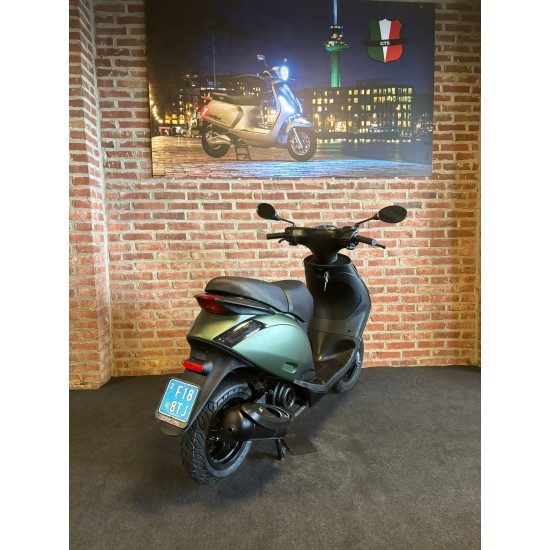 Piaggio Zip