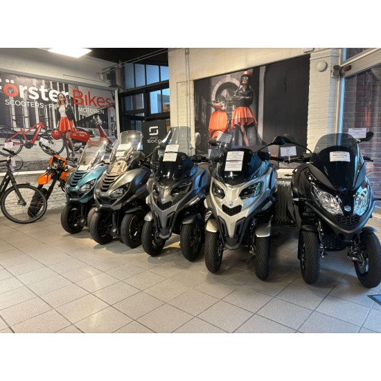 Vespa GTS 300 Super Sport