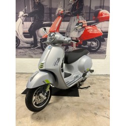Vespa GTS 300 Super Tech