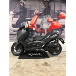 Yamaha X Max 300