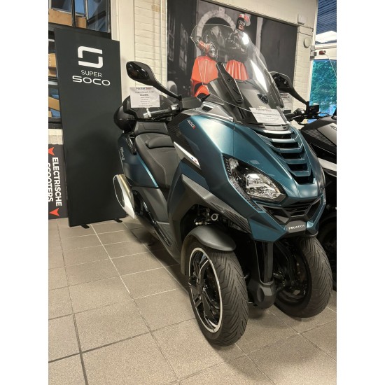 Peugeot Metropolis GT400 Green