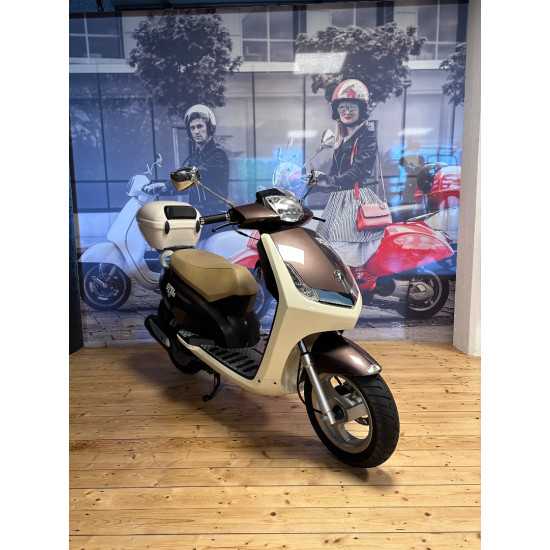 Peugeot New Vivacity