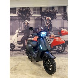 Vespa Sprint Sport 50 CUSTOM - Candy Green