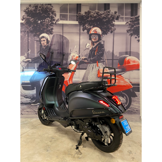 Vespa Sprint Sport 50 CUSTOM - Candy Green