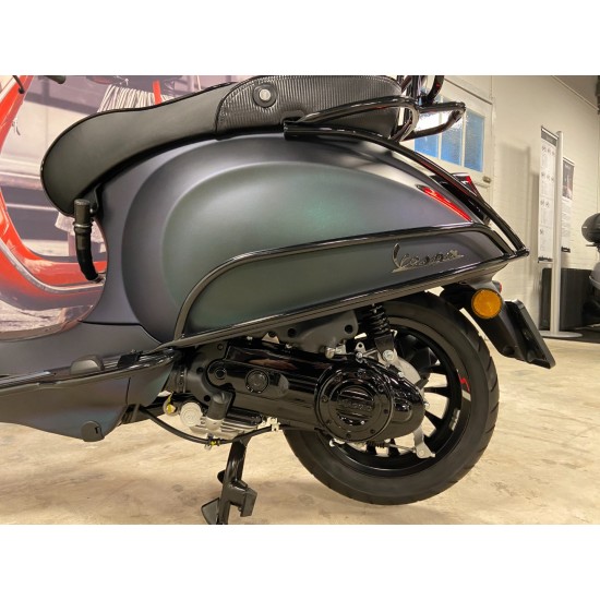 Vespa Sprint Sport 50 CUSTOM - Candy Green