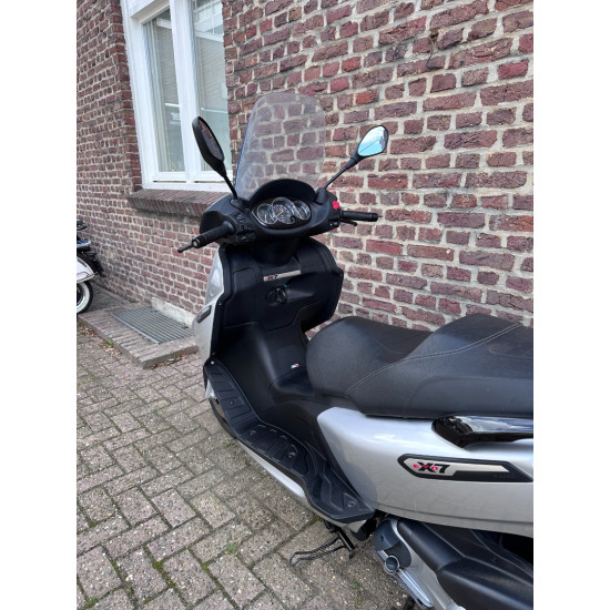 Piaggio X7 Evo 300
